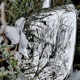 April, April, der weiß nicht was er will. Heute nicht nur winterliche Temperaturen, sondern auch Graupelschauer in Berlin. - Ganz lieben Dank für euren Besuch!