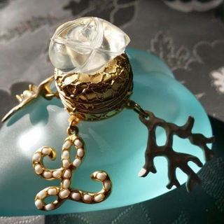 L Fleur de Corail by Lolita Lempicka