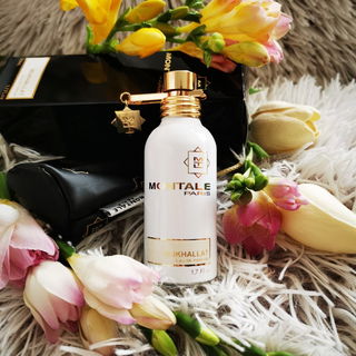 Mukhallat by Montale