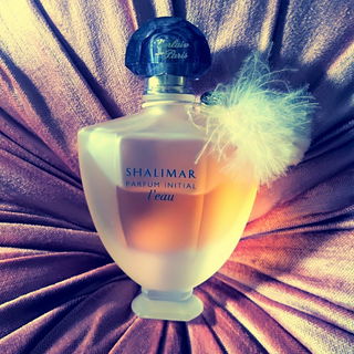 Shalimar Parfum Initial L'Eau Si Sensuelle von Guerlain