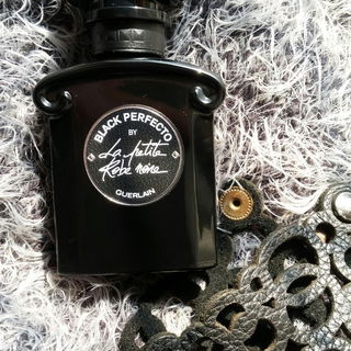 Black Perfecto by La Petite Robe Noire (Eau de Parfum Florale) by Guerlain