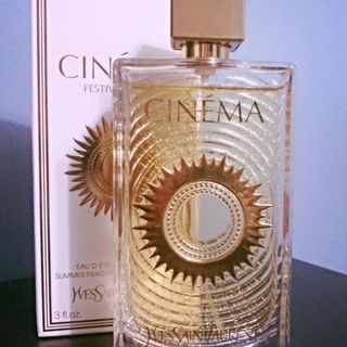 Cinéma Festival d'Été - Yves Saint Laurent