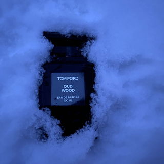 Oud Wood (Eau de Parfum) by Tom Ford