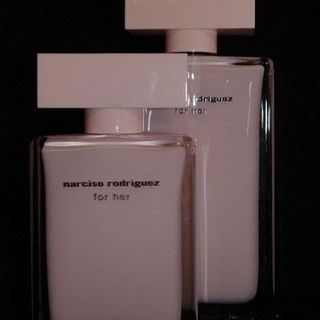 For Her (Eau de Parfum) von Narciso Rodriguez