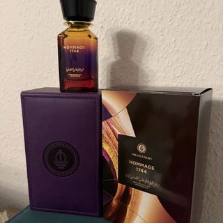 Hommage 1744 von Omanluxury
