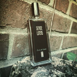 Écrin de fumée - Serge Lutens