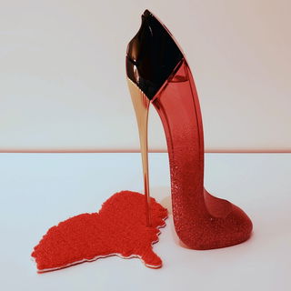 Very Good Girl Glam by Carolina Herrera