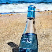 Warum in die Ferne schweifen, wenn das Paradies so nah ist. 🌊⛱️ - Liebe Grüße an euch von der Insel Usedom. 🌞 Ich wünsche euch ein angenehmes Wochenende. Herzlichen Dank für euren Besuch und den liebevollen Kommentaren, ich habe mich sehr darüber gefreut. ☺️ (by GreenIvy)