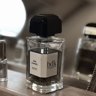 Gris Charnel (Eau de Parfum) von bdk Parfums