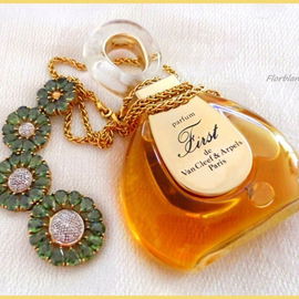 First (Eau de Toilette) - Van Cleef & Arpels