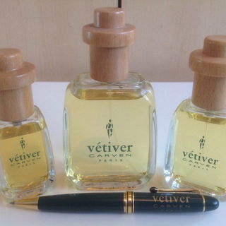Vétiver (2008) von Carven
