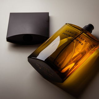 L'Eau d'Issey pour Homme Noir Ambré - Issey Miyake