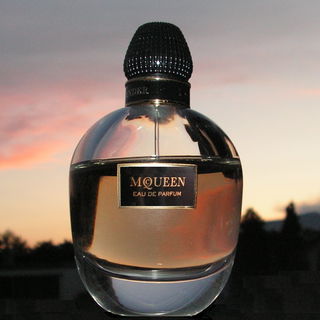 McQueen (Eau de Parfum) - Alexander McQueen