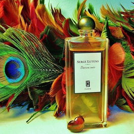 Datura noir (Eau de Parfum) - Serge Lutens