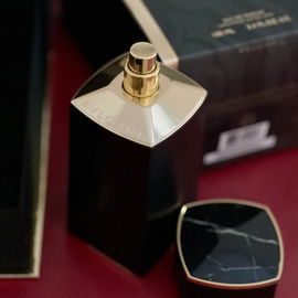 von Amena24
