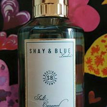 Salt Caramel von Shay & Blue