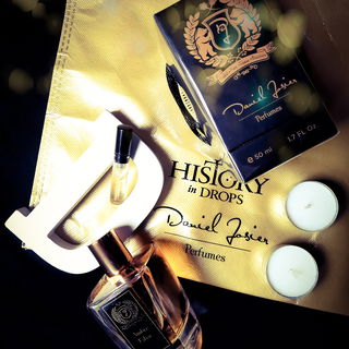 Ambre Tabac (Eau de Parfum) by Daniel Josier