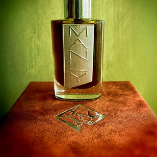 Manly - Areej Le Doré