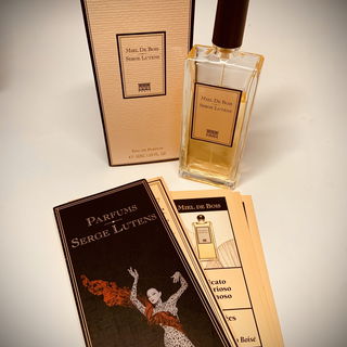 Miel de bois von Serge Lutens