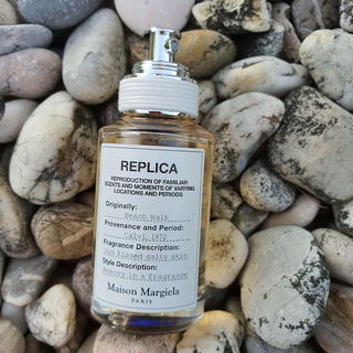 Beach Walk von Maison Margiela