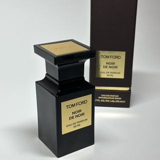 Noir de Noir (Eau de Parfum) by Tom Ford