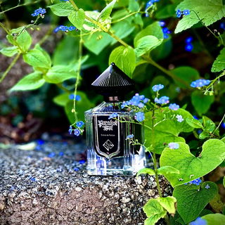 Paradise Soil von Areej Le Doré