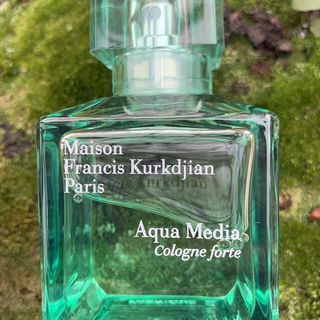 Aqua Media Cologne Forte von Maison Francis Kurkdjian