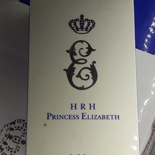 E (Eau de Parfum) - HRH Princess Elizabeth