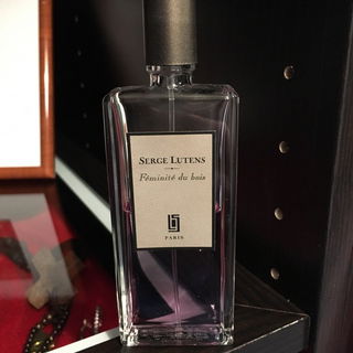 Féminité du bois von Serge Lutens