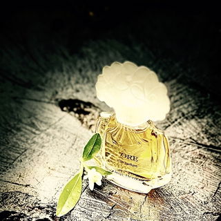Flore (Eau de Parfum) - Carolina Herrera