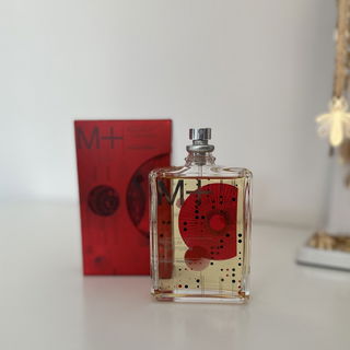 Molecule 01 + Champaca by Escentric Molecules