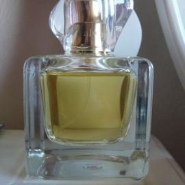 Today (Eau de Parfum) - Avon
