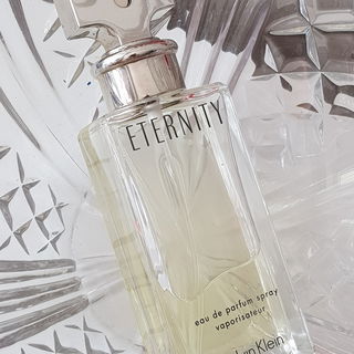 Eternity (Eau de Parfum) by Calvin Klein