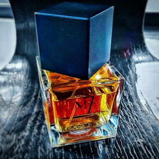 M7 (2011) / M7 Oud Absolu by Yves Saint Laurent