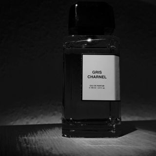 Gris Charnel (Eau de Parfum) by bdk Parfums