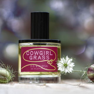 Cowgirl Grass (2024) von D.S. & Durga