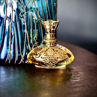 Guipure & Silk Ylang Vanille von Jeanne Arthes