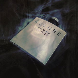 Allure Homme Sport (Eau de Toilette) by Chanel