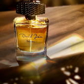 ... hier wärmt nicht nur die Sonne die Szenerie - - auch im Duft steckt der tiefe warme Süden - mit all seinen Köstlichkeiten ... :)) (by IrisNobile)