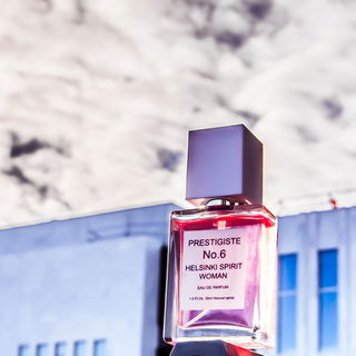 Helsinki Spirit Woman, and in the background there's Finlandia Hall, the building where the concept of 'Helsinki spirit', the spirit of diplomatic peaceful discussion between the enemies, was born at the famous CSCE meeting in 1973. Back then Finland used to be infamous of the pejorative concept of Finlandization, but I think everybody should be more aware of the idea of Helsinki spirit which is still very topical, this world indeed needs some Helsinki spirit now. 🙏 The Helsinki spirit is a state of mind. But more than that it is a way of working that overcomes divides and mistrust. If it was possible for that state of mind to be born in the middle of the Cold War, it cannot be impossible today. (Sauli Niinistö, the current president of Finland)