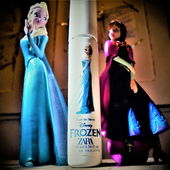 Die 3 duften 2: Meine Tochter tritt offiziell dem Wettbewerb der Parfumofotografen bei (von Floyd)