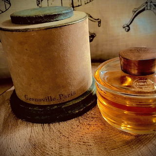 Œillet Fané (Eau de Cologne) von Grenoville