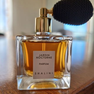 Jardin Nocturne - Shalini