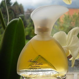 Arôme by Arthes - Jeanne Arthes