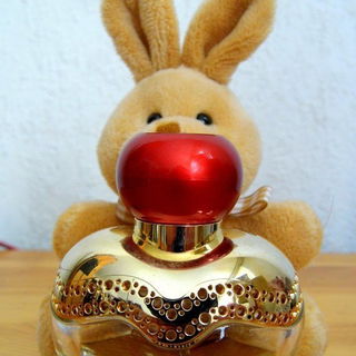 Glamour by Moschino