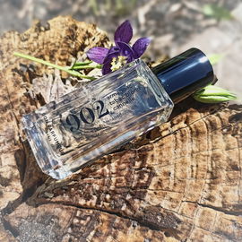 902 Armagnac Tabac Blond Cannelle - Bon Parfumeur