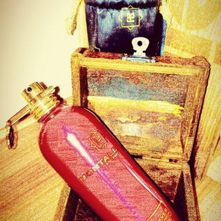 Red Vetiver / Red Vetyver - Montale