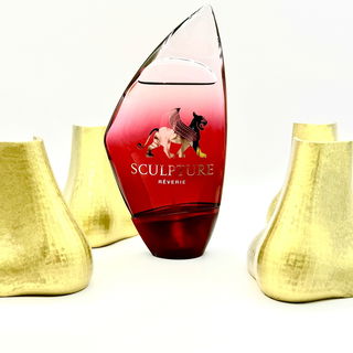 Sculpture Rêverie by Nikos