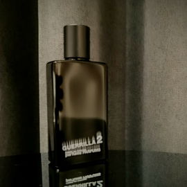 Guerrilla 2 - Comme des Garçons