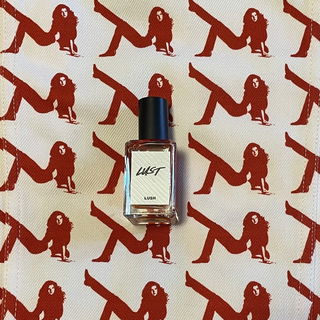 Lust / Lady Flower (Perfume) - Lush / Cosmetics To Go